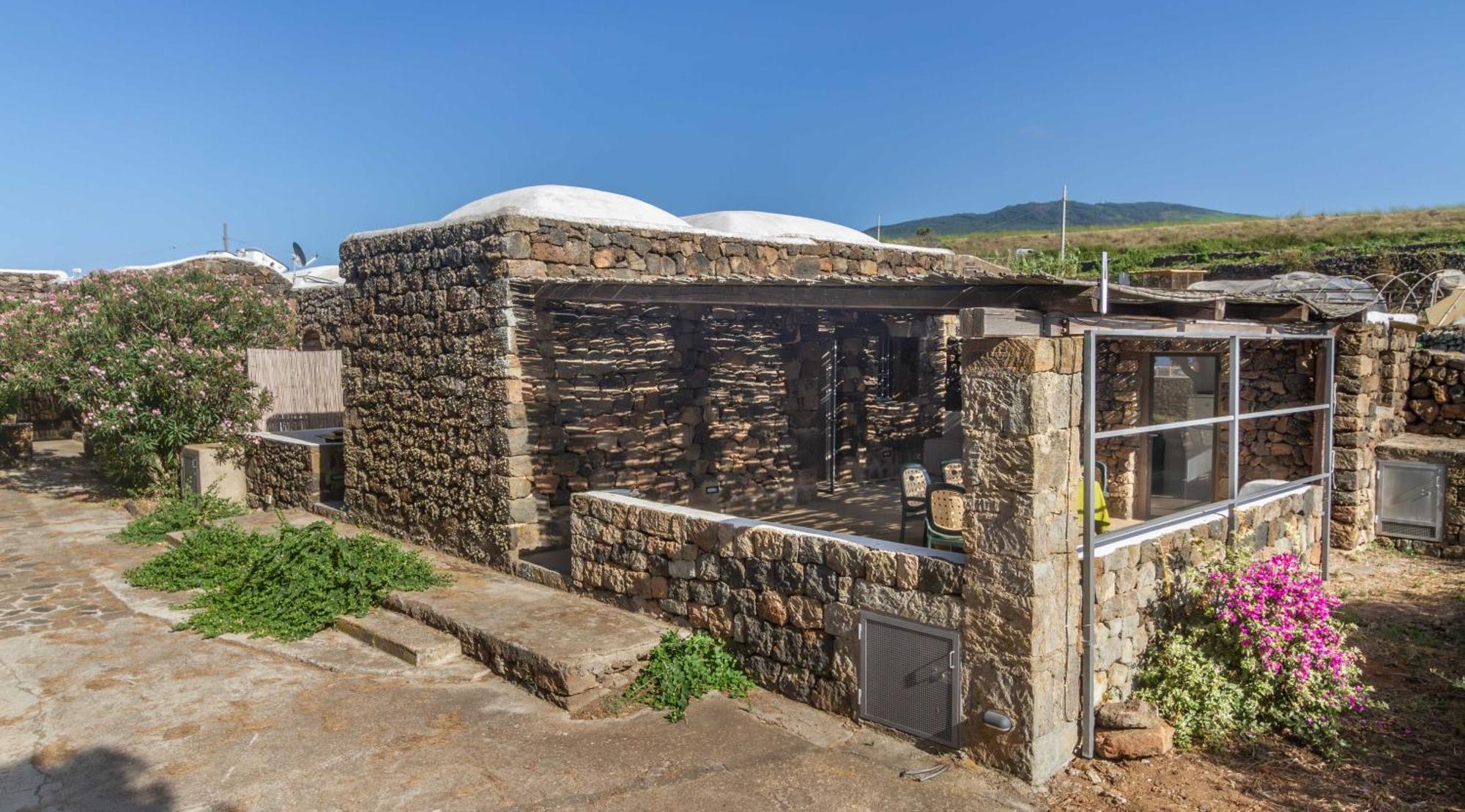 Dammuso I Pini Di Kaddiuggia Villa Campobello Dış mekan fotoğraf